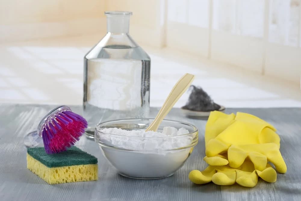 bleach solution for cleaning