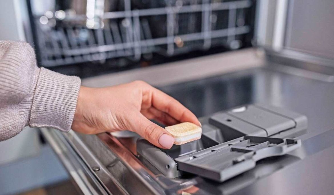 Dishwashing soap in dishwasher