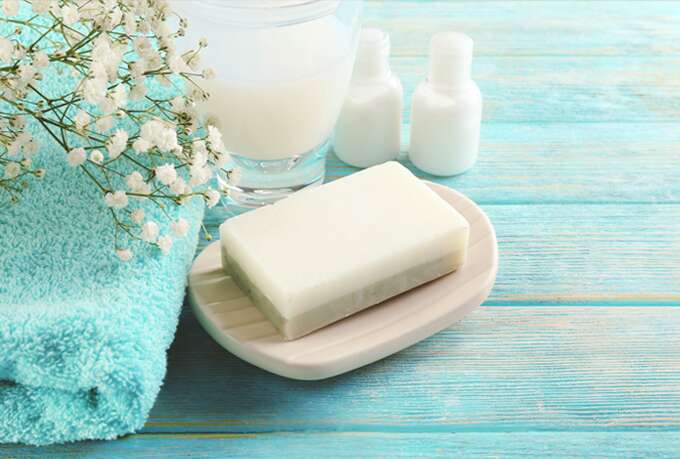 Suitable Soaps for Dehydrated Skin