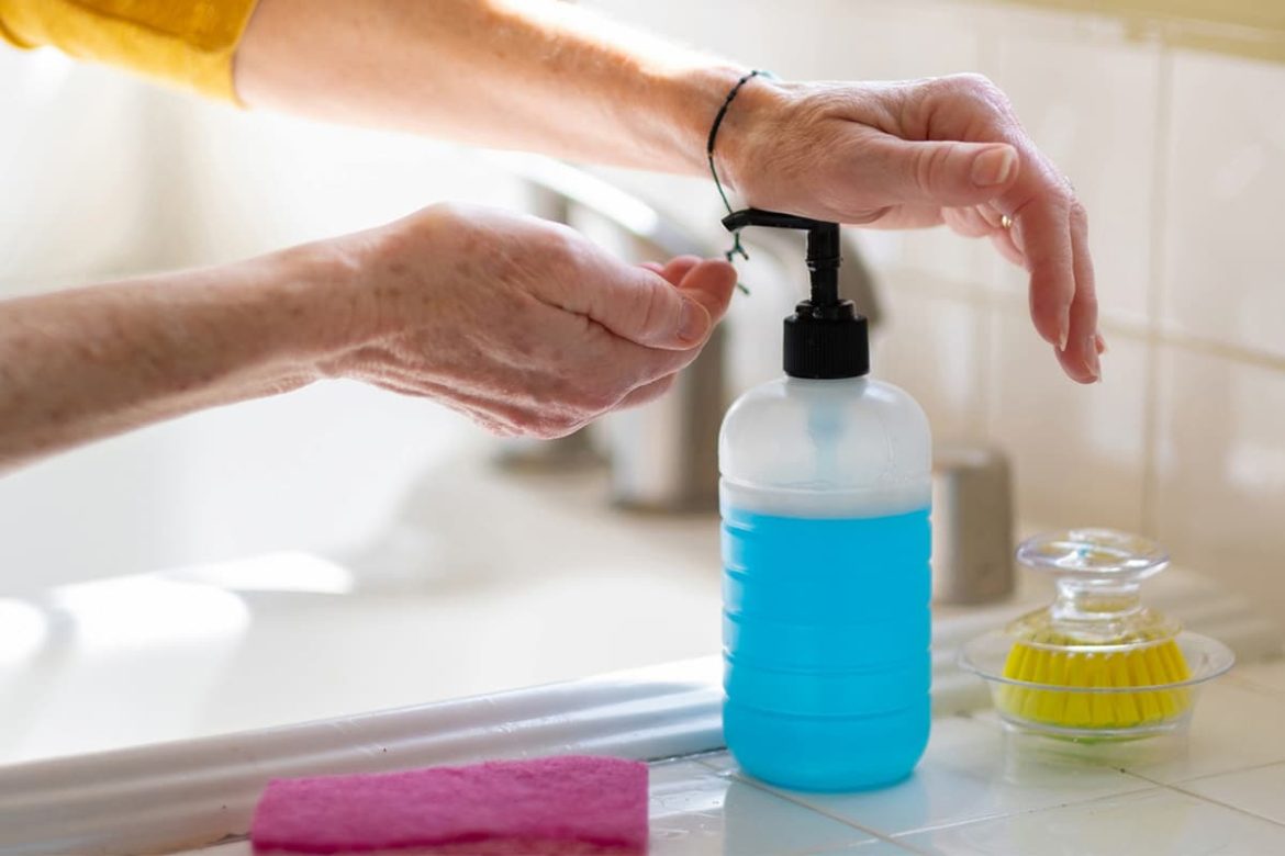 hand wash liquid dispenser + bottle