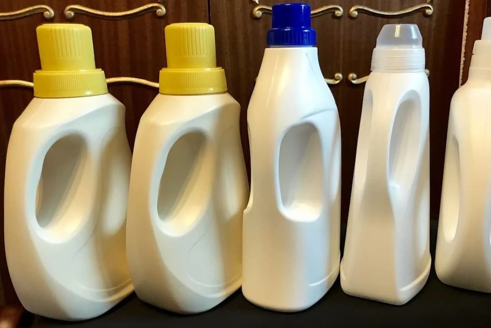  buy plastic detergent bottles + great price 